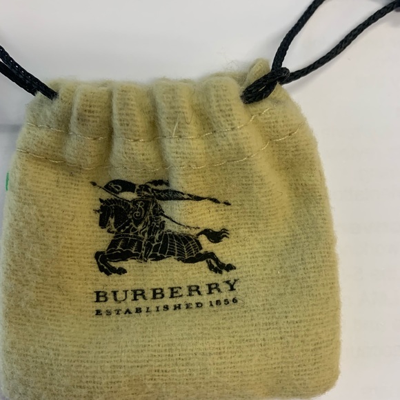 Burberry Necklace “Dog Tag Style” - Picture 4 of 5